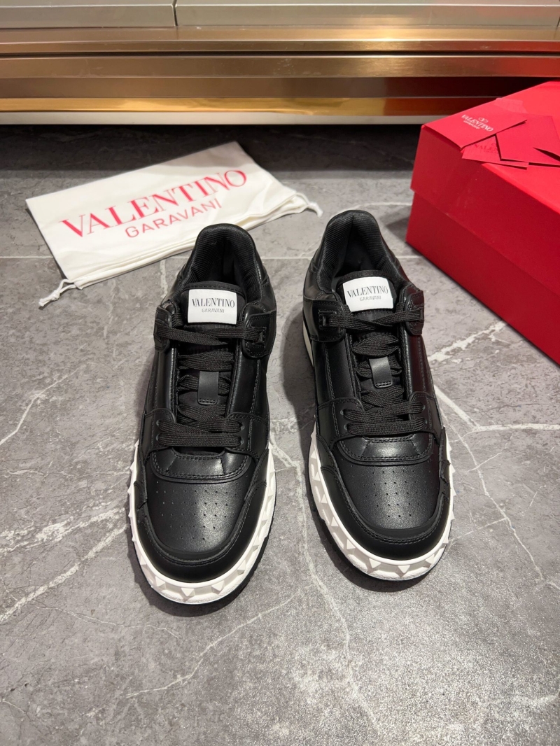 Valentino Sneakers